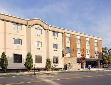 Days Inn Binghamton Front Street 外观 照片