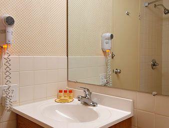 Days Inn Binghamton Front Street 客房 照片